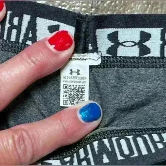 Under Armour Womens Heather Gray Leggings Knee Length Gym Workout 28 X 18 - Picture 4 of 4